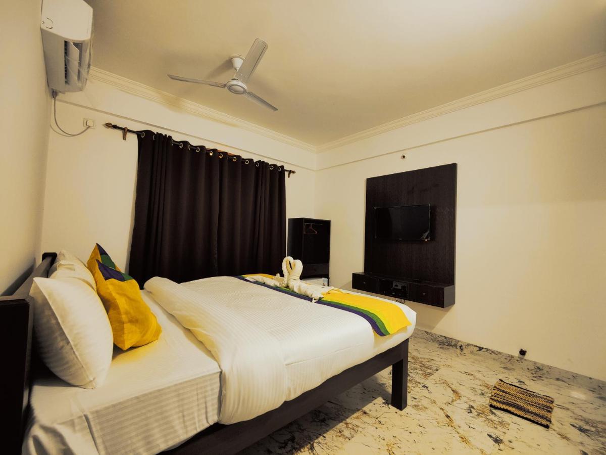 Hotel Innovation Inn Бага Екстериор снимка