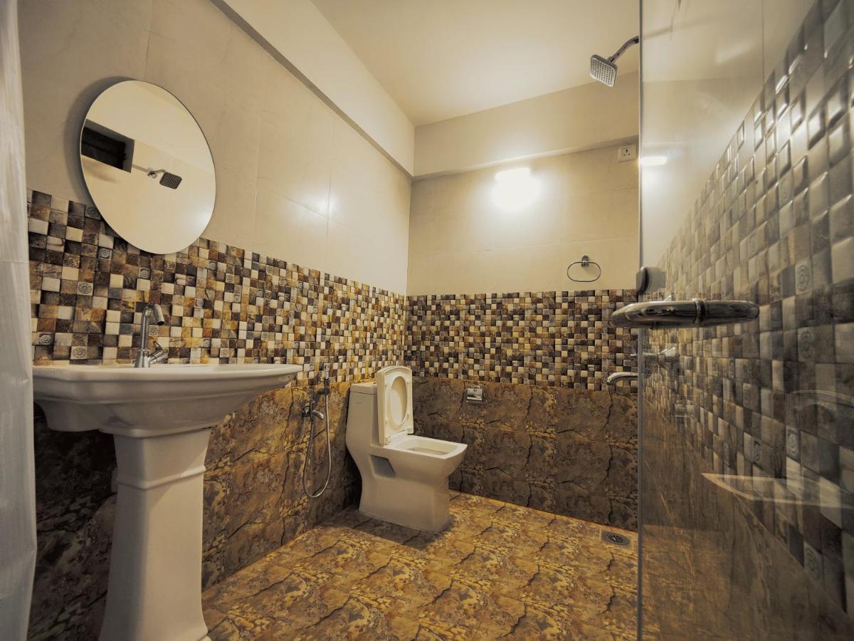 Hotel Innovation Inn Бага Екстериор снимка