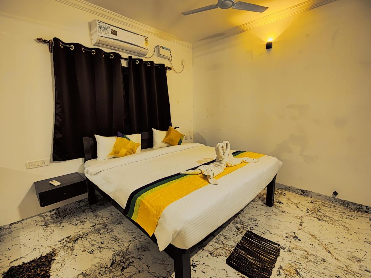 Hotel Innovation Inn Бага Екстериор снимка