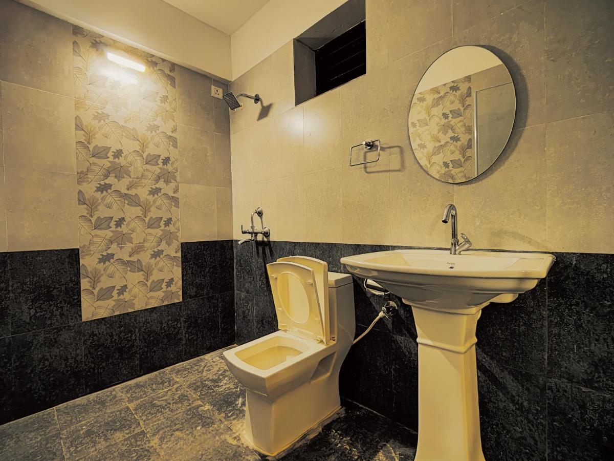 Hotel Innovation Inn Бага Екстериор снимка