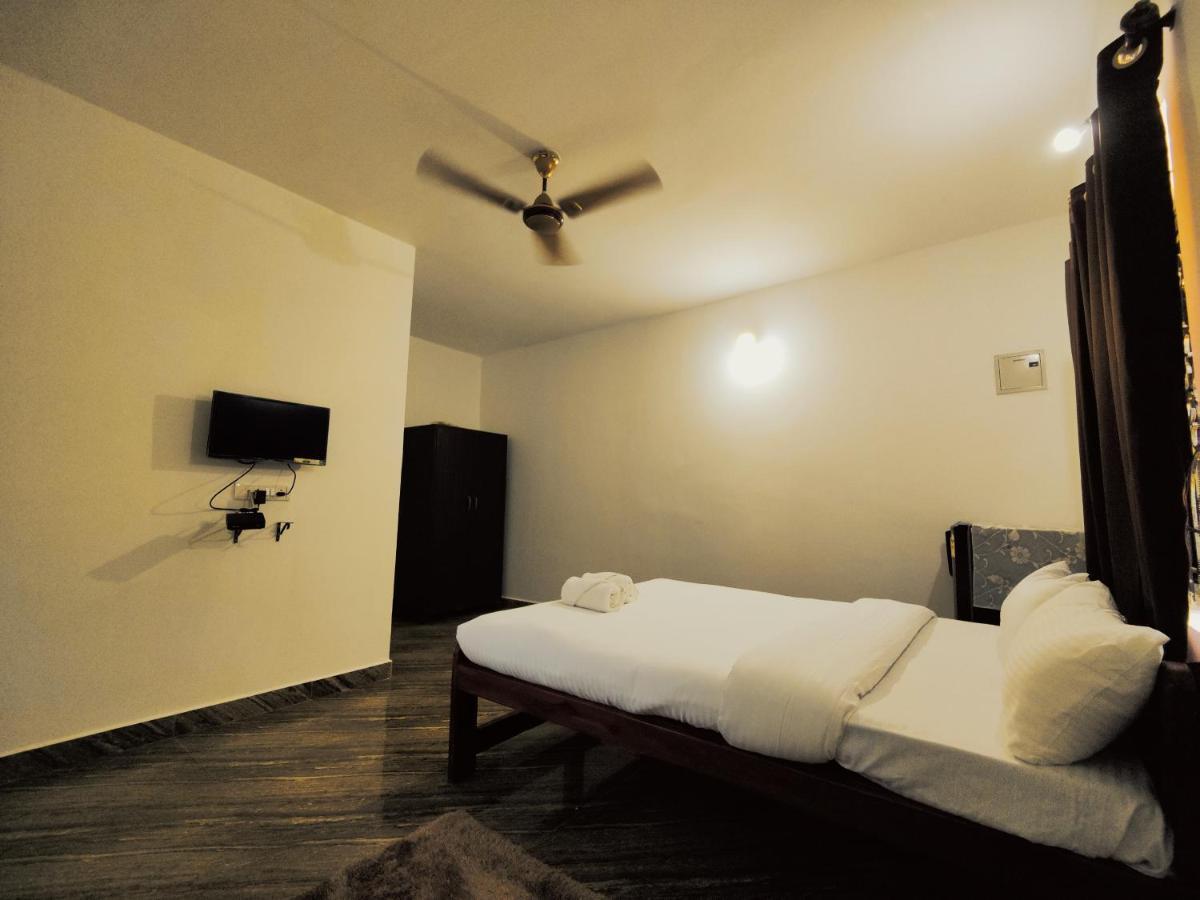 Hotel Innovation Inn Бага Екстериор снимка